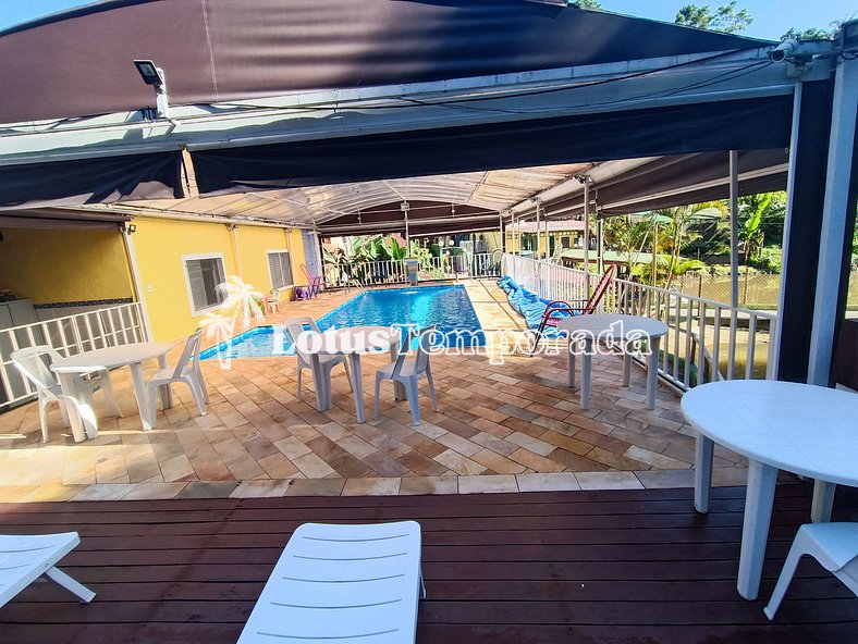 Chácara com Piscina, Jogos e Gourmet em SP LT0053