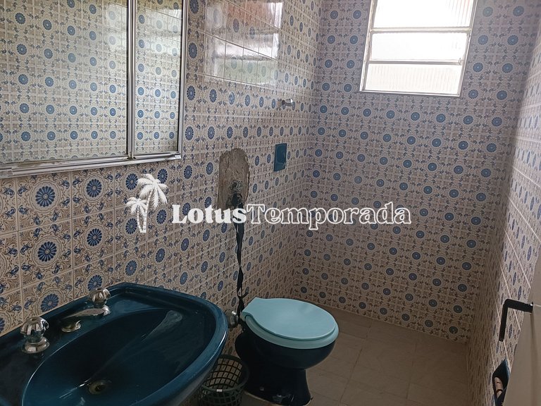 Chácara com vista para montanhas e piscina LT0035