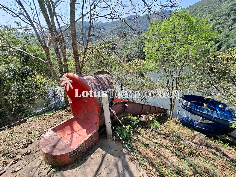 Paraíso em Meio à Natureza com 12 suítes LT0064