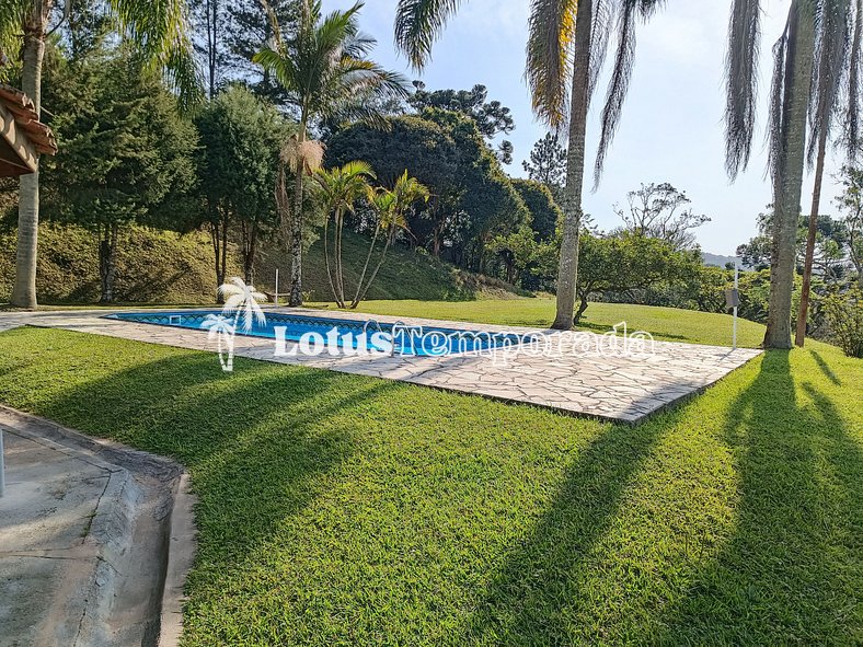 Sítio com Piscina, Área Gourmet e Trilha LT0007