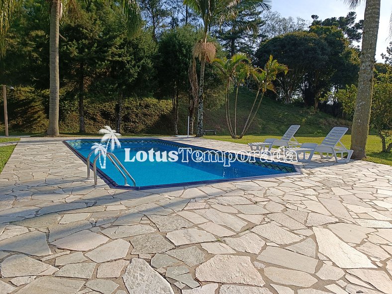 Sítio com Piscina, Área Gourmet e Trilha LT0007