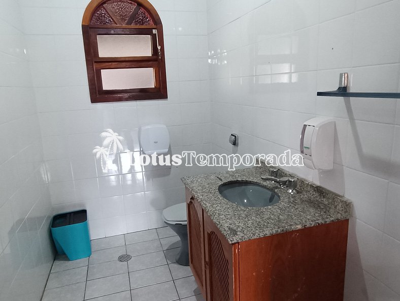 Sítio com piscina e área de fogueira LT0036